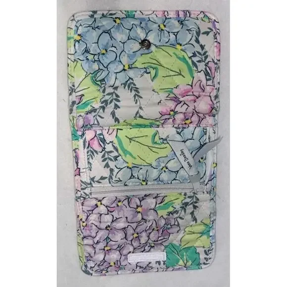 Vera Bradley Quilted Tri-fold Wallet Multicolored Floral - Picture 8 of 10